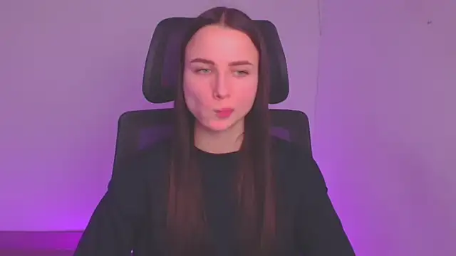 Eva Janee online show from 01-29-25, 12:13