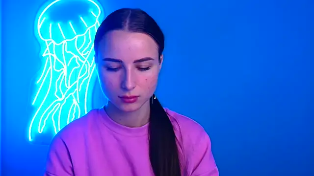 Eva Janee online show from 09-17-25, 05:53