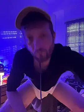 Snapshot of PutaNieves1983 chatting on 02-13-25, 08:27 PutaNieves1983 online show from 02-13-25, 08:27