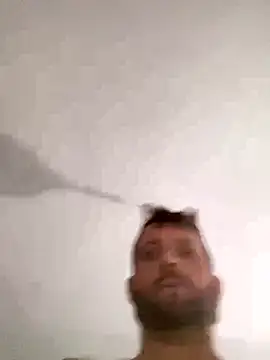 Snapshot of PutaNieves1983 chatting on 10-17-25, 04:20 PutaNieves1983 online show from 10-17-25, 04:20