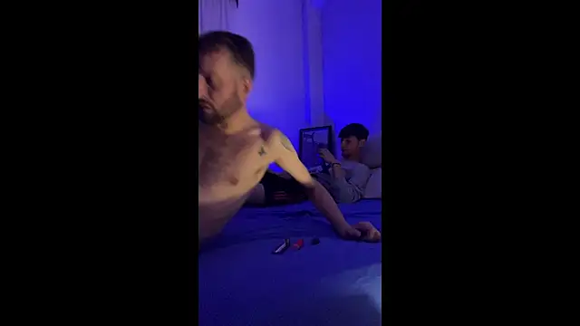 Snapshot of PutaNieves1983 chatting on 10-18-25, 07:47 PutaNieves1983 online show from 10-18-25, 07:47