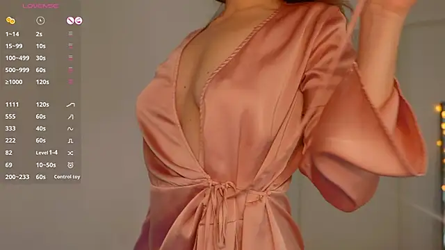 Snapshot of FazeyJ_ chatting on 12-19-24, 07:07 FazeyJ online show from 12-19-24, 07:07