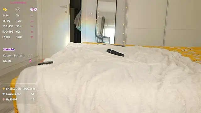 Snapshot of FazeyJ_ chatting on 12-19-24, 10:13 FazeyJ online show from 12-19-24, 10:13