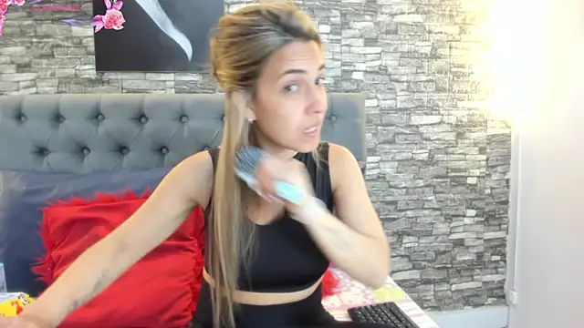 EvaaLovia1 online show from 07-29-26, 01:31