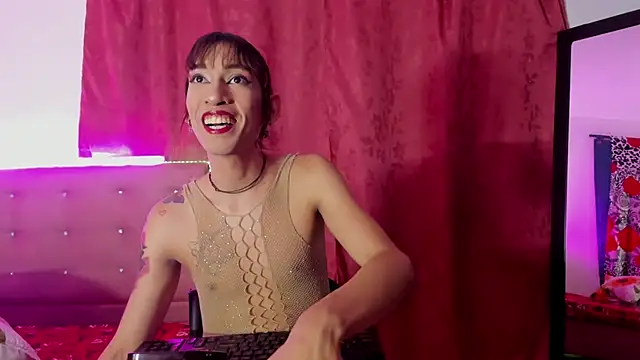 Snapshot of khandyzBlum chatting on 11-10-25, 11:04 khandyzBlum online show from 11-10-25, 11:04