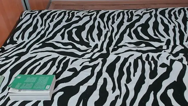 VeronikaKissuchi online show from 01-05-25, 04:14