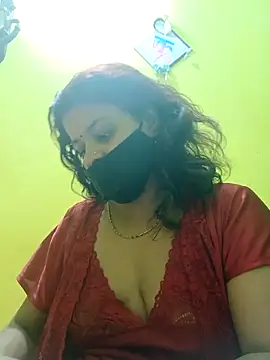 Snapshot of Sexyranibhabhi chatting on 02-15-25, 05:41 Sexyranibhabhi online show from 02-15-25, 05:41
