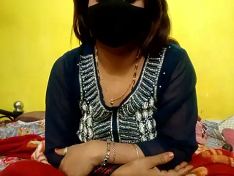 Snapshot of Sexyranibhabhi chatting on 01-07-26, 02:30 Sexyranibhabhi online show from 01-07-26, 02:30