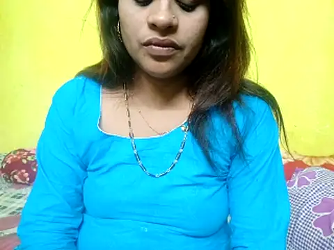 Snapshot of Sexyranibhabhi chatting on 02-11-26, 01:49 Sexyranibhabhi online show from 02-11-26, 01:49