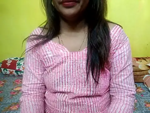 Snapshot of Sexyranibhabhi chatting on 02-12-26, 02:01 Sexyranibhabhi online show from 02-12-26, 02:01