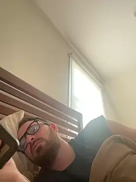 Snapshot of swagger1793 chatting on 01-27-25, 01:52 swagger1793 online show from 01-27-25, 01:52