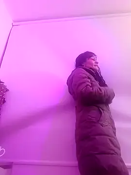 AlexandraJones  online show from 03-14-25, 02:53