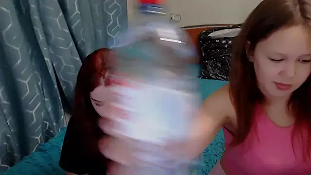 Snapshot of HaleyRoute chatting on 03-11-25, 05:57 HaleyRoute online show from 03-11-25, 05:57