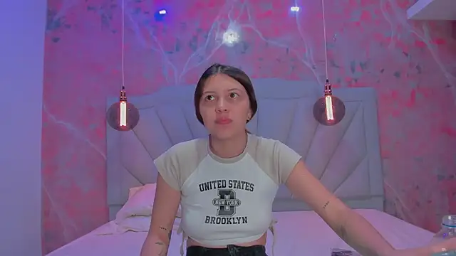 Snapshot of AngelaaCute_ chatting on 01-16-25, 11:58 AngelaaCute online show from 01-16-25, 11:58