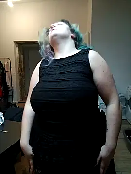 Snapshot of LadyRochester chatting on 01-30-25, 10:08 LadyRochester online show from 01-30-25, 10:08