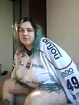 Snapshot of LadyRochester chatting on 02-02-25, 09:40 LadyRochester online show from 02-02-25, 09:40