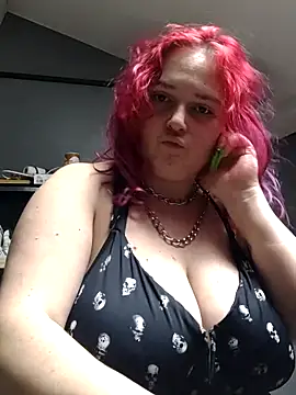 Snapshot of LadyRochester chatting on 03-10-25, 12:26 LadyRochester online show from 03-10-25, 12:26