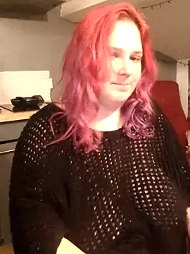 Snapshot of LadyRochester chatting on 03-17-25, 10:28 LadyRochester online show from 03-17-25, 10:28