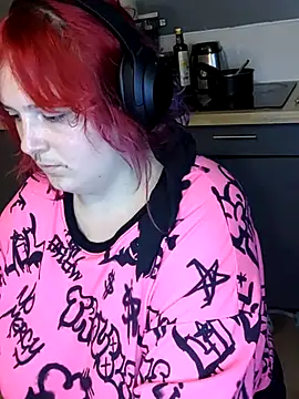 Snapshot of LadyRochester chatting on 03-19-25, 10:31 LadyRochester online show from 03-19-25, 10:31