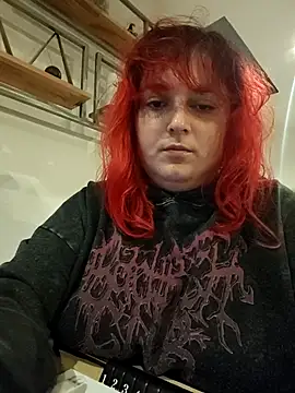 Snapshot of LadyRochester chatting on 09-24-25, 07:06 LadyRochester online show from 09-24-25, 07:06