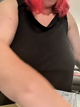 Snapshot of LadyRochester chatting on 09-25-25, 11:19 LadyRochester online show from 09-25-25, 11:19