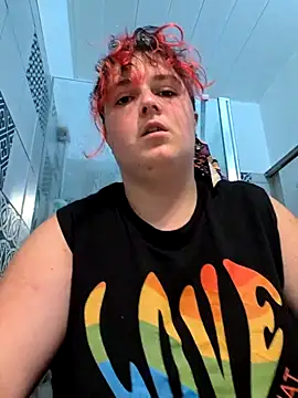 Snapshot of LadyRochester chatting on 10-17-25, 04:09 LadyRochester online show from 10-17-25, 04:09