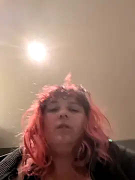 Snapshot of LadyRochester chatting on 10-24-25, 01:03 LadyRochester online show from 10-24-25, 01:03