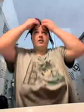 Snapshot of LadyRochester chatting on 11-15-25, 04:03 LadyRochester online show from 11-15-25, 04:03