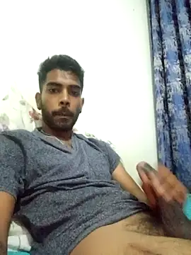 Snapshot of Joeyyyy455 chatting on 12-13-25, 11:32 Joeyyyy455 online show from 12-13-25, 11:32