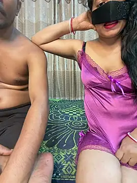 Snapshot of Desi_Best_Anal chatting on 05-03-26, 04:46 Desi Best Anal online show from 05-03-26, 04:46