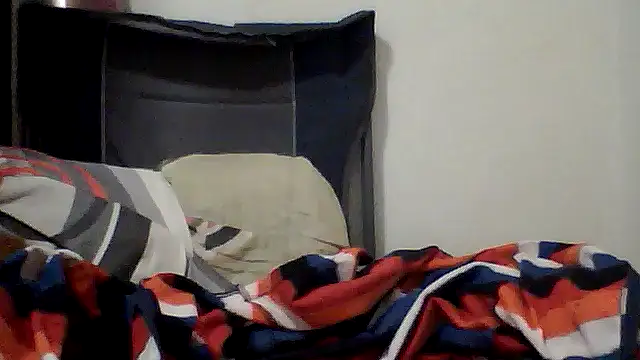 Snapshot of Glenorecornomaza chatting on 06-17-26, 02:40 Glenorecornomaza online show from 06-17-26, 02:40