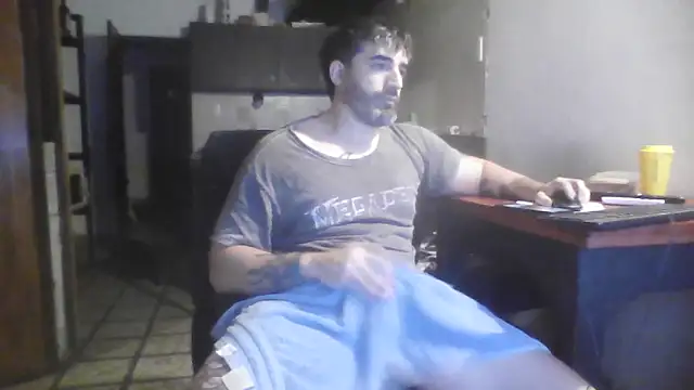 ozzypsico13 online show from 09-25-25, 03:43