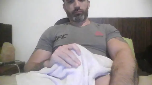 ozzypsico13 online show from 10-01-25, 01:44