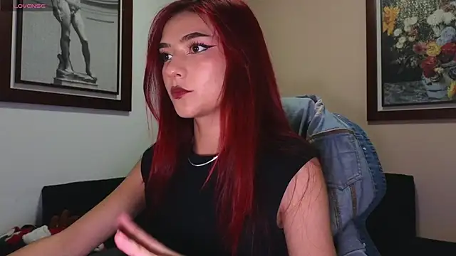 Snapshot of 3badweed3 chatting on 12-16-25, 11:32 3badweed3 online show from 12-16-25, 11:32