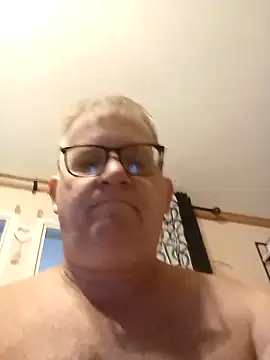 Snapshot of J83560Jason chatting on 09-19-25, 11:27 J83560Jason online show from 09-19-25, 11:27