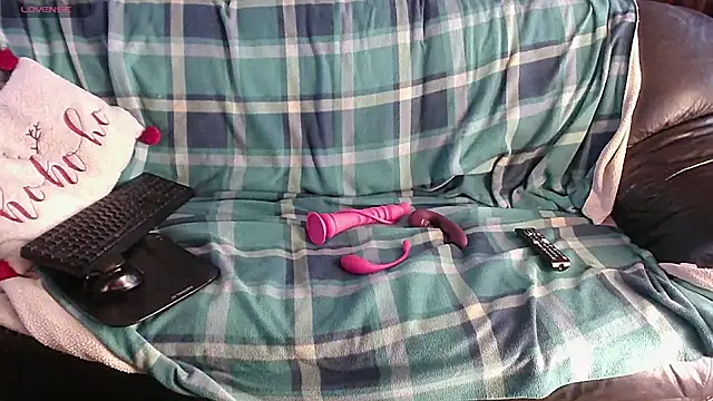 LauraMonolo online show from 03-04-26, 06:52