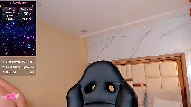 dulce santamaria online show from 12-21-24, 08:10