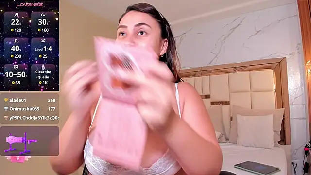 dulce santamaria online show from 01-01-25, 04:07