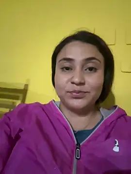 dulce santamaria online show from 03-06-25, 01:16