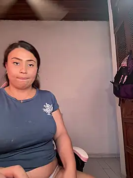 dulce santamaria online show from 03-08-25, 08:57