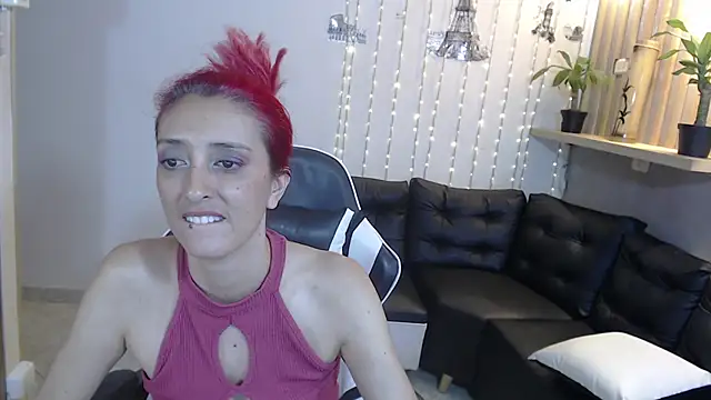 Snapshot of Ruby_Your_Milf chatting on 01-10-25, 02:25 Ruby Your Milf online show from 01-10-25, 02:25