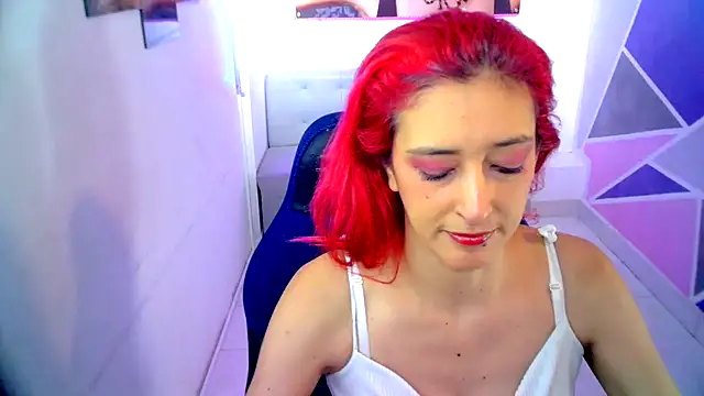 Snapshot of Ruby_Your_Milf chatting on 01-25-25, 04:24 Ruby Your Milf online show from 01-25-25, 04:24