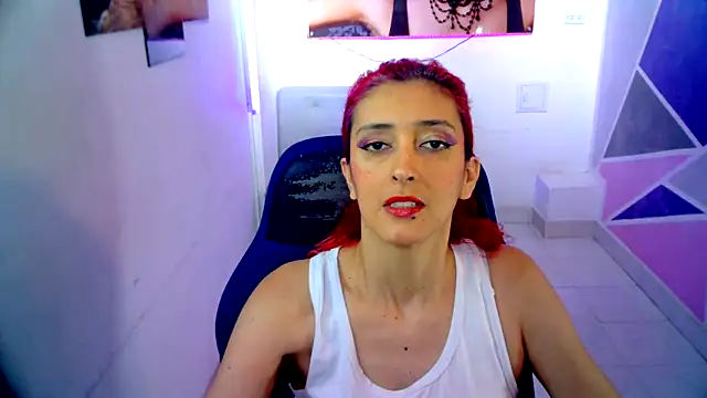 Snapshot of Ruby_Your_Milf chatting on 01-27-25, 08:39 Ruby Your Milf online show from 01-27-25, 08:39