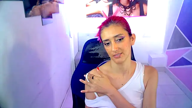 Snapshot of Ruby_Your_Milf chatting on 01-28-25, 02:53 Ruby Your Milf online show from 01-28-25, 02:53