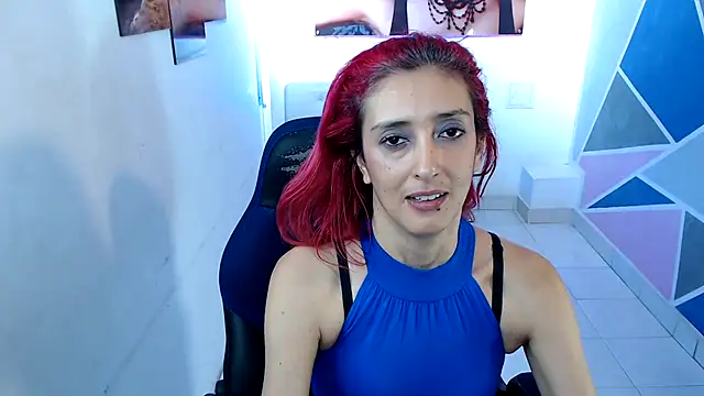 Snapshot of Ruby_Your_Milf chatting on 01-31-25, 11:56 Ruby Your Milf online show from 01-31-25, 11:56