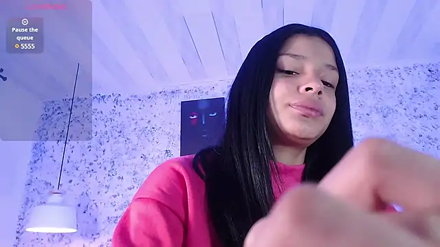 Snapshot of Zoee_babygirl chatting on 02-21-25, 01:22 Zoee babygirl online show from 02-21-25, 01:22