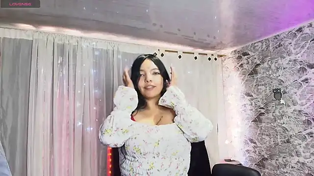 loren tits24 online show from 04-01-26, 07:33