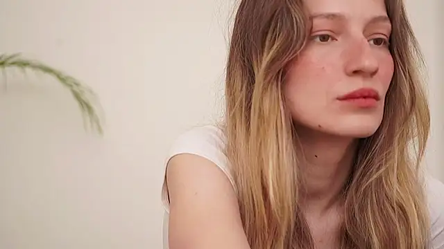 Snapshot of Stephany_talks chatting on 11-02-25, 08:33 Stephany talks online show from 11-02-25, 08:33