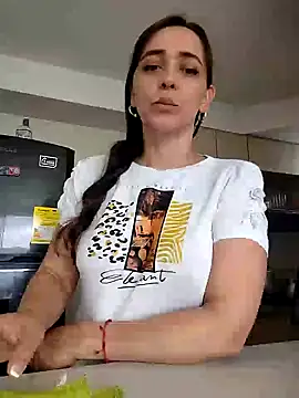 natalie cowens online show from 02-19-25, 06:00