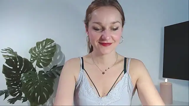 AliciaDesire online show from 03-11-26, 06:30